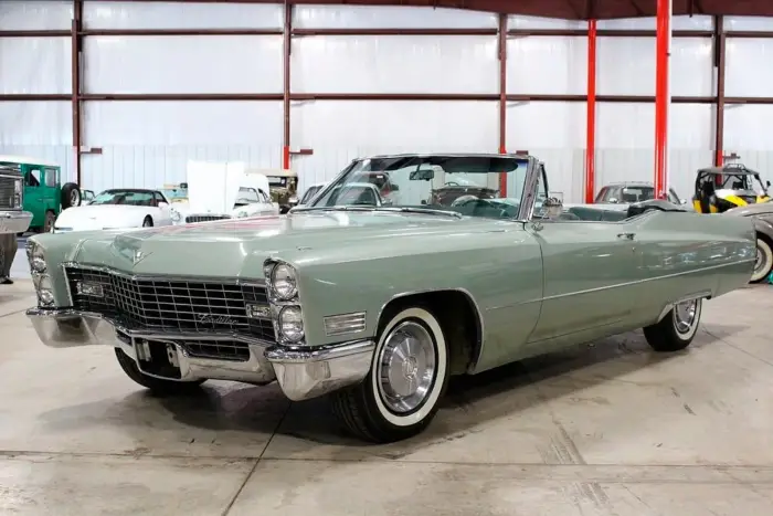 Cadillac DeVille